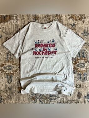 Vintage Fruit of the Loom Light Gray Tee with cartoons on front